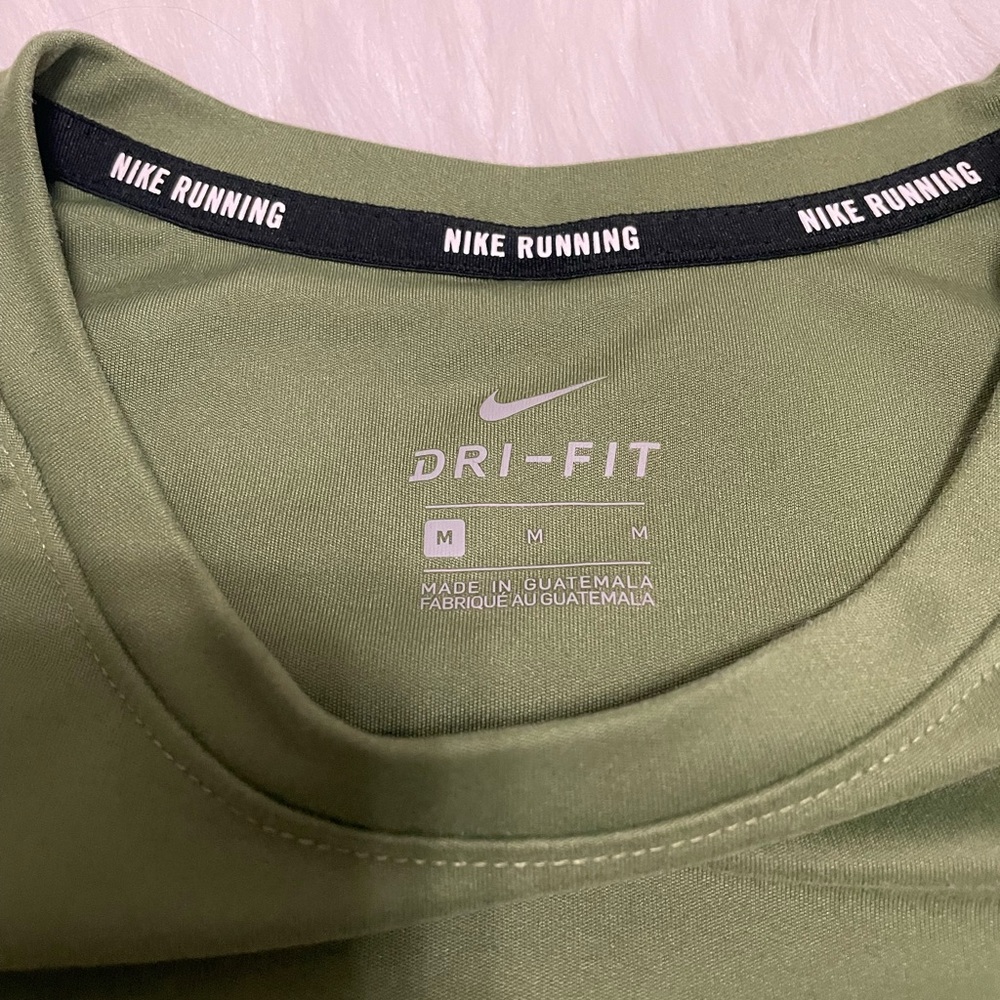 Nike Run Dri-Fit Tee - Picture 3 of 3